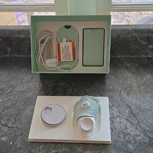Mint Green Smart Ring with Charging Accessories